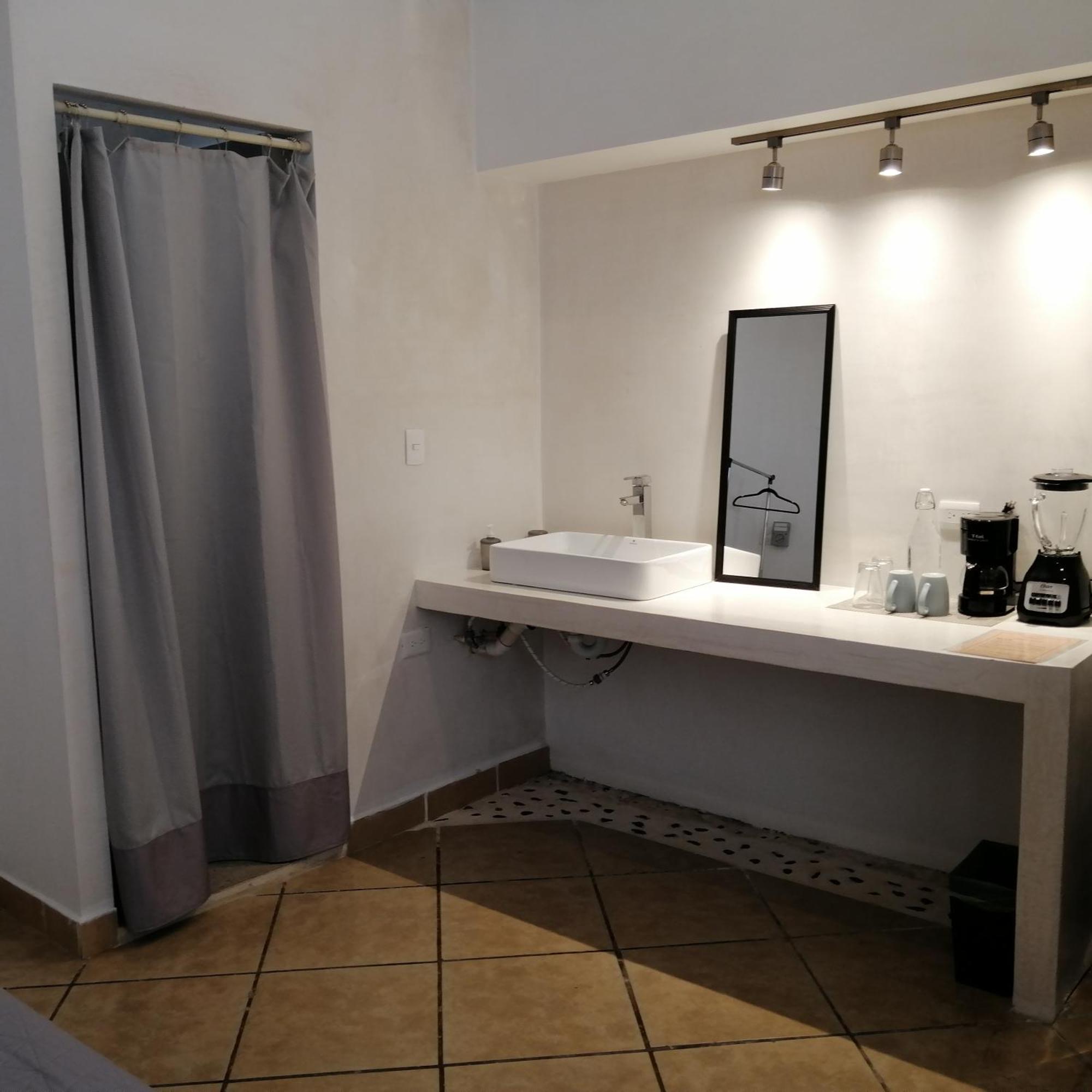Carlota Guest house *